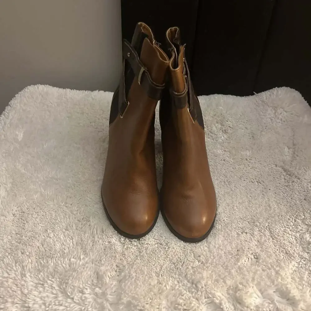 Aldo Bergson Two-Tone Brown Leather Block Heel Ankle Bootie - Picture 2 of 4